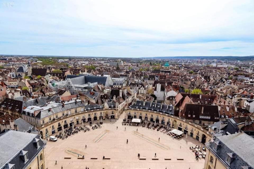 Rempart Tivoli Coeur De Ville Dijon Exterior photo